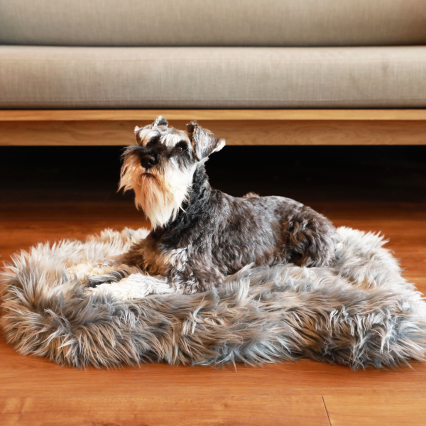 PupRug by Paw.com? Faux Fur Orthopedic Dog Bed - Curve Charcoal Grey - Image 2