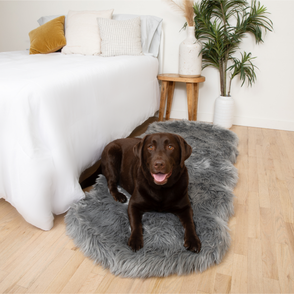 PupRug? Runner Faux Fur Memory Foam Dog Bed - Charcoal Grey - Image 7