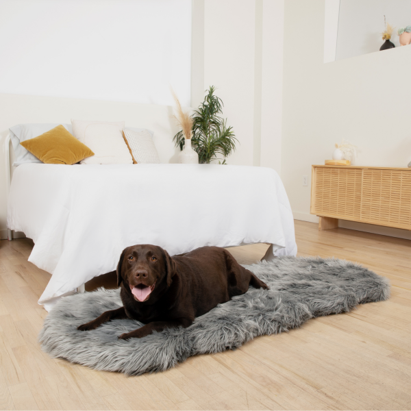 PupRug? Runner Faux Fur Memory Foam Dog Bed - Charcoal Grey - Image 2