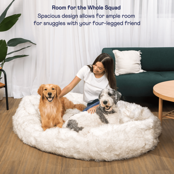 PupCloud? Human-Size Faux Fur Memory Foam Dog Bed - White with Brown Accents - Image 2